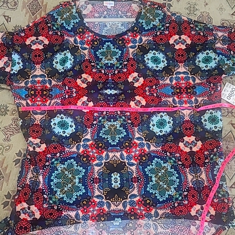 LulaRoe xxxl 3x Irma shirt